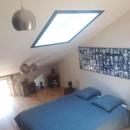 Un Nid Pour La Nuit, D'hotes Отель типа 