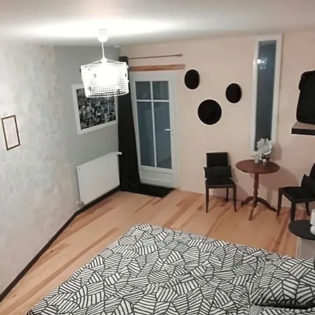 Frühstückspension Un Nid Pour La Nuit, D'hotes