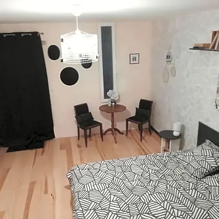 Un Nid Pour La Nuit, D'hotes Saint-Géry
