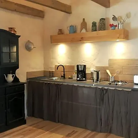 Un Nid Pour La Nuit, D'hotes Frühstückspension Saint-Géry