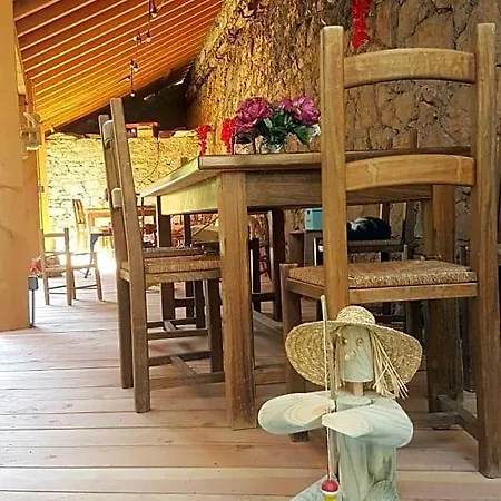 Un Nid Pour La Nuit, D'hotes Bed & Breakfast 3*